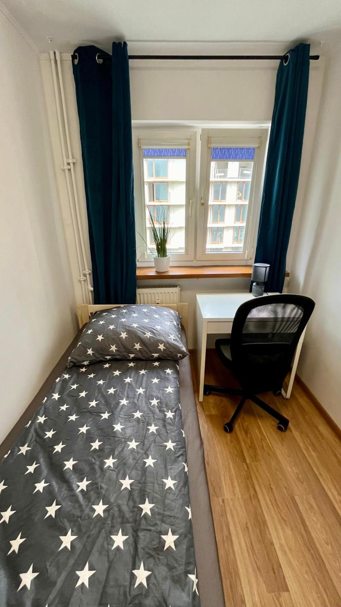 Rooms In Warsaw - C116-118 외부 사진